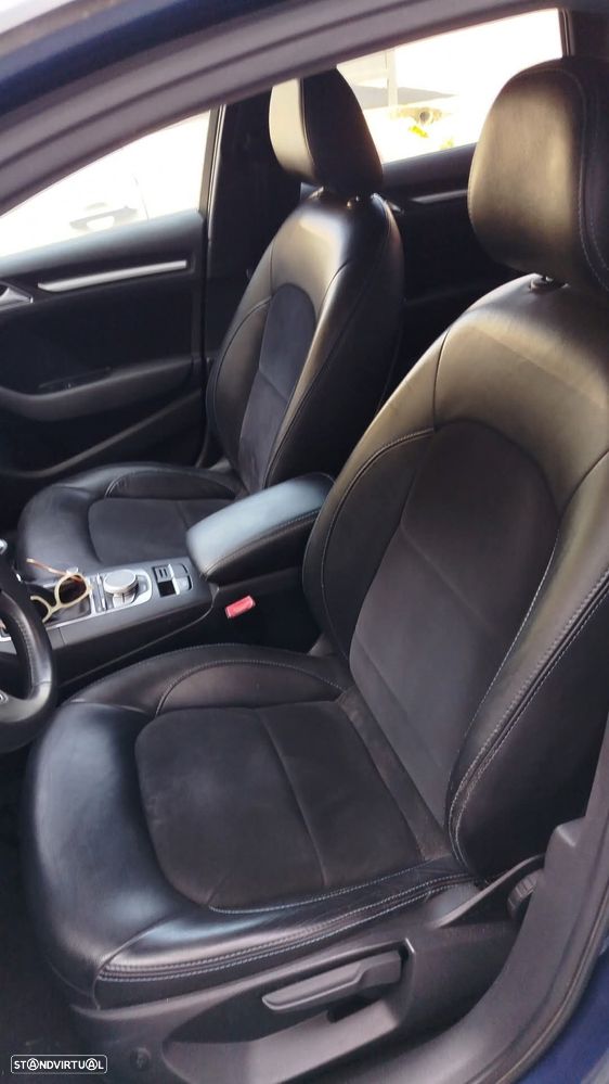 Audi A3 Sportback 1.6 TDI ultra Attraction - 11