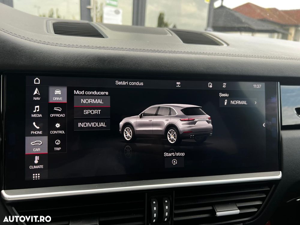 Porsche Cayenne - 28