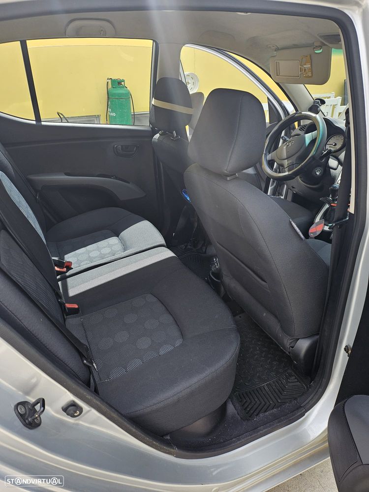 Hyundai i10 1.1 CRDi VGT Comfort - 6