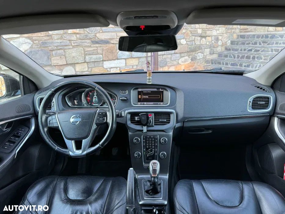 Volvo V40 D2 ECO Basic - 5