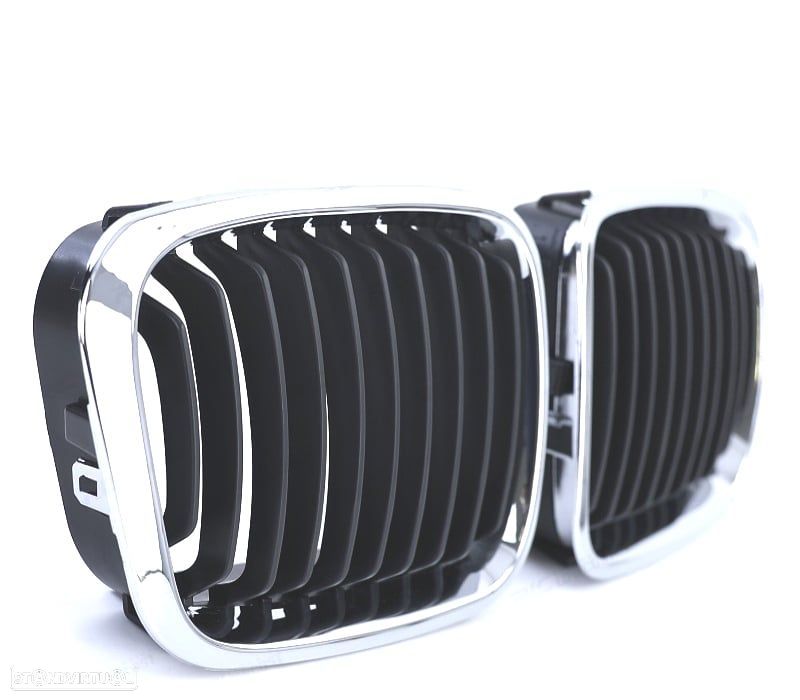 GRELHAS FRONTAIS BMW E46 98-01 LOOK M PRETO CROMADO - 3
