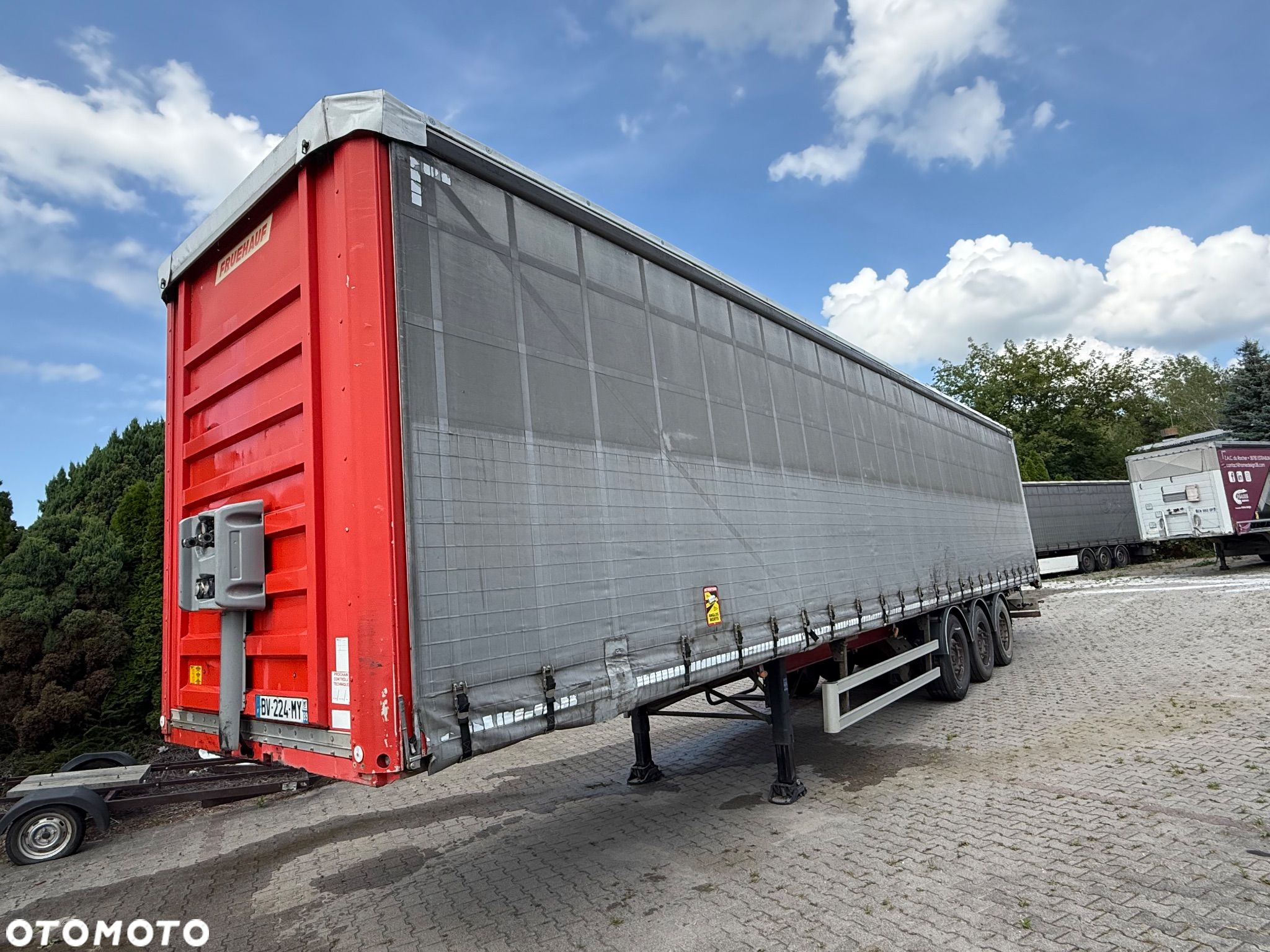 Fruehauf Firanka* Osie SAF* Podnoszona Os* Paleciara* Mocna Podłoga* Z Francji - 1
