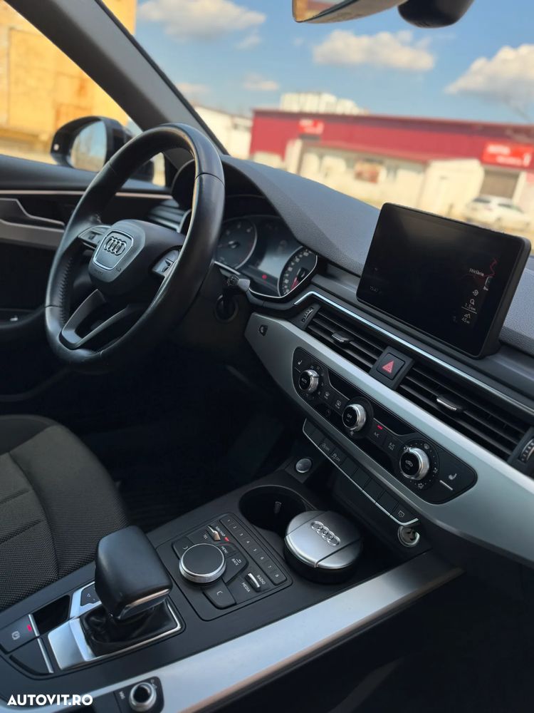 Audi A4 35 TDI S tronic - 18