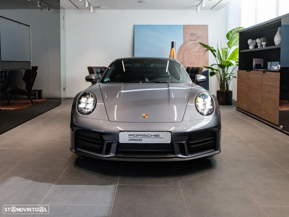 Porsche 911 (992) Carrera S - 2