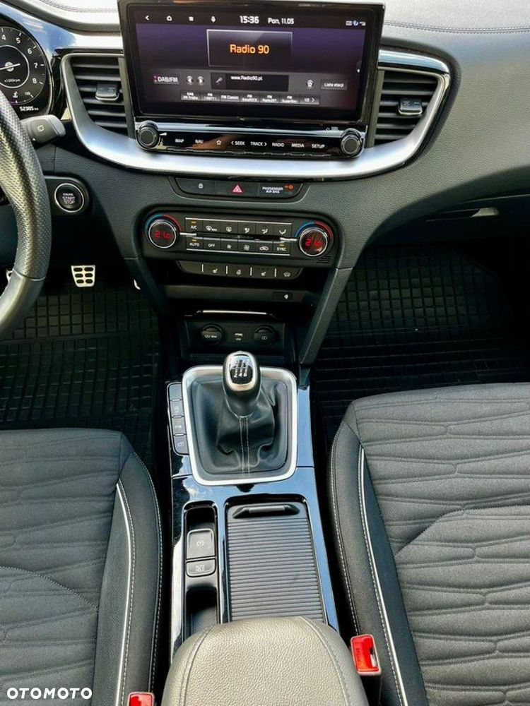 Kia ProCeed - 12
