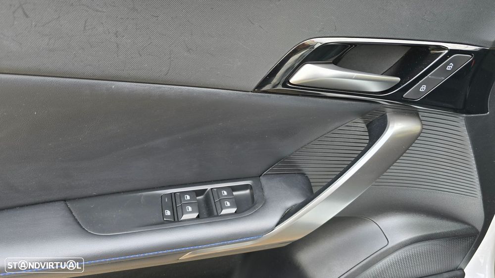 MG MG4 64 kWh Comfort - 8