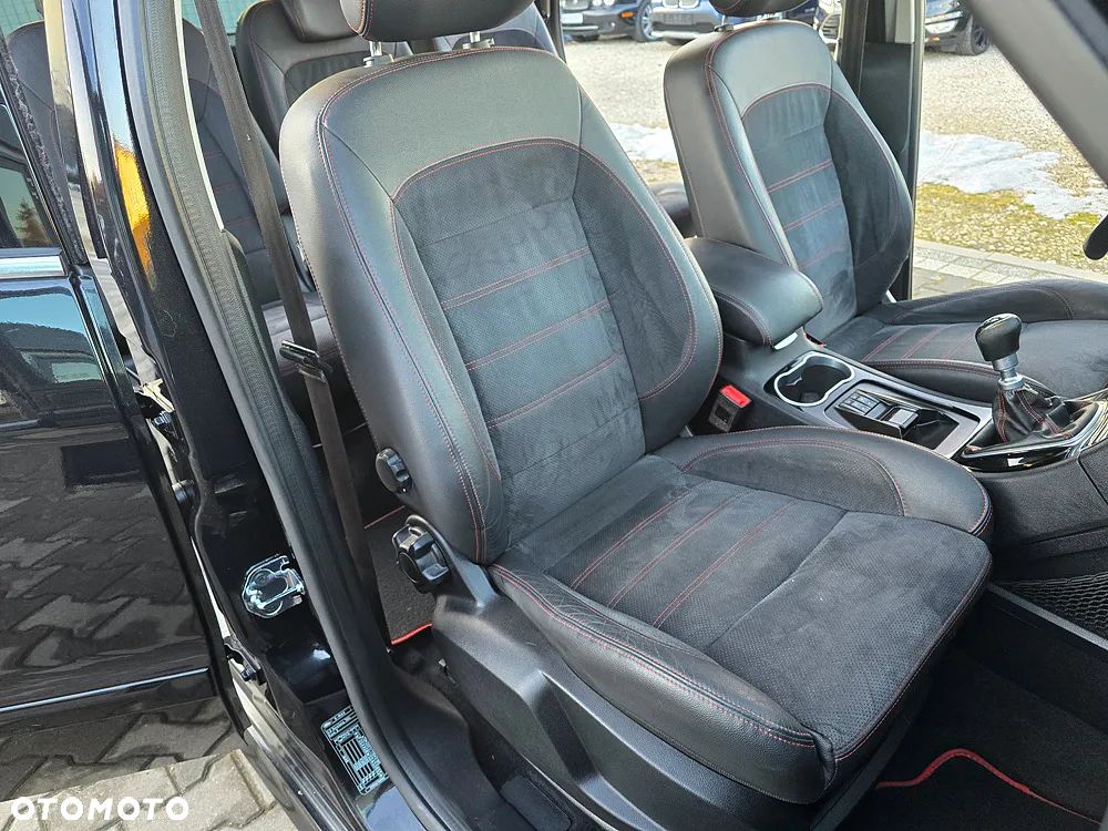 Ford S-Max 2.0 TDCi DPF Titanium X - 21