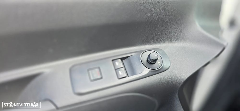 Peugeot Partner - 10