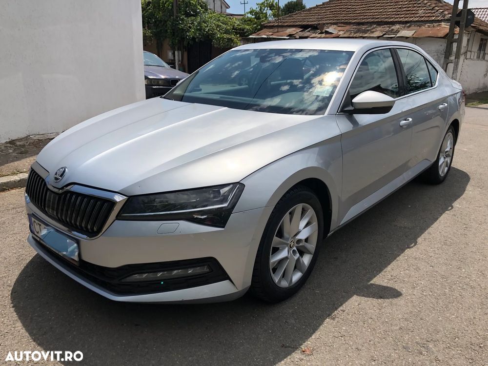 Skoda Superb 2.0 TDI DSG Ambition - 11