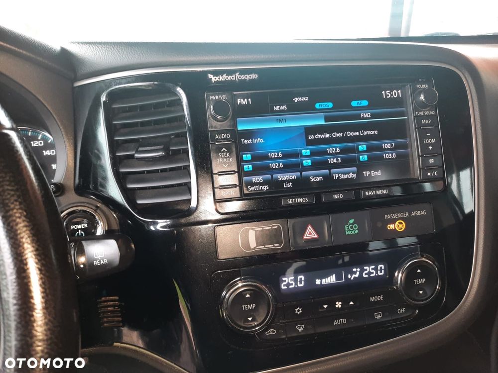 Mitsubishi Outlander - 8