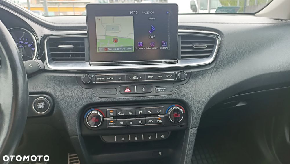 Kia Ceed 1.4 T-GDI L Business Line Plus DCT - 20