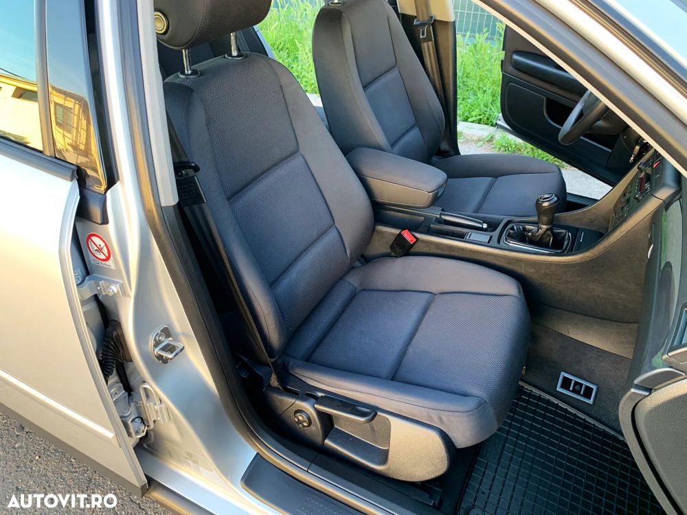 Audi A4 - 24
