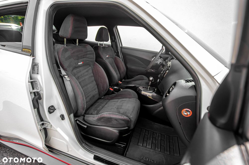 Nissan Juke 1.6 DIG-T ALL-MODE 4x4i Xtronic Nismo RS - 34