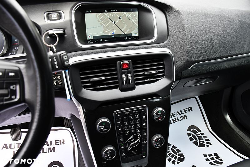 Volvo V40 T2 Drive-E Momentum - 12