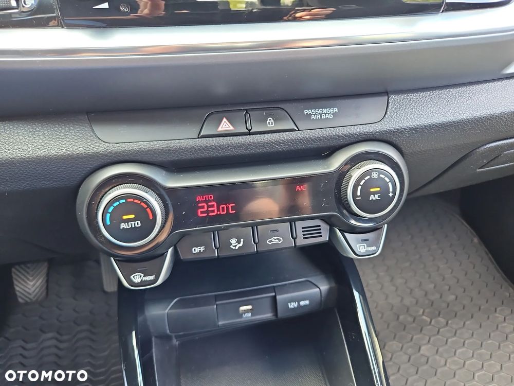 Kia Stonic 1.0 T-GDI L - 24