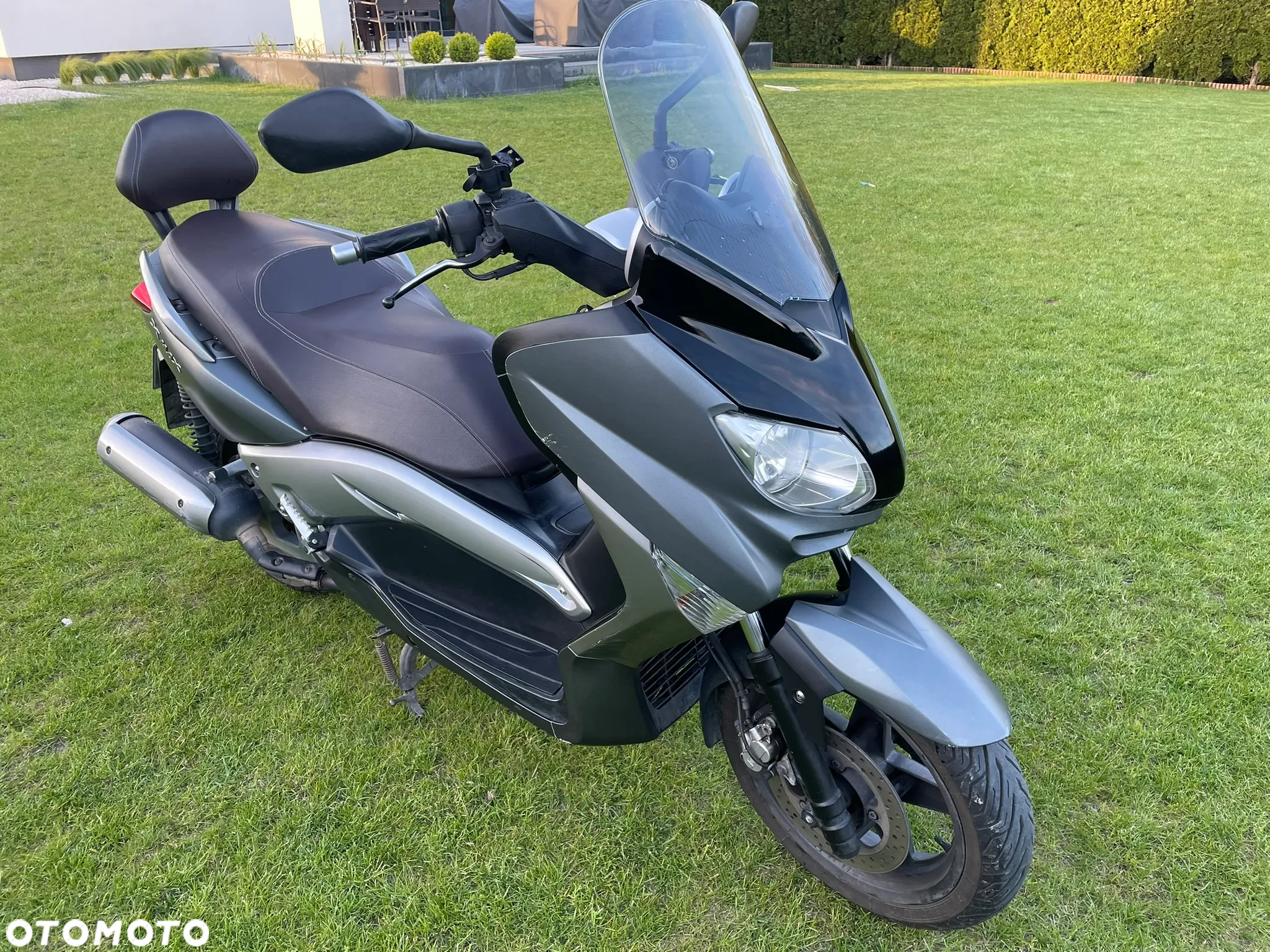 Yamaha X-max - 11