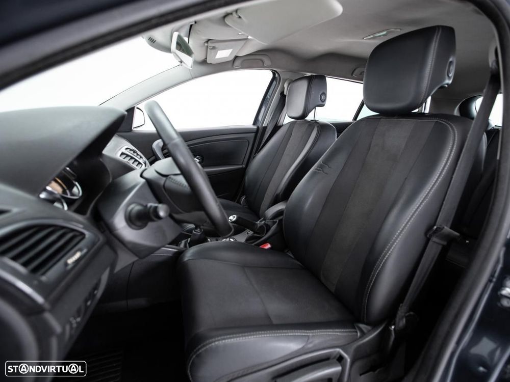 Renault Mégane Sport Tourer - 8