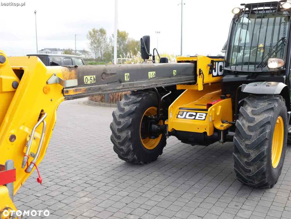 JCB 531-70 - 22
