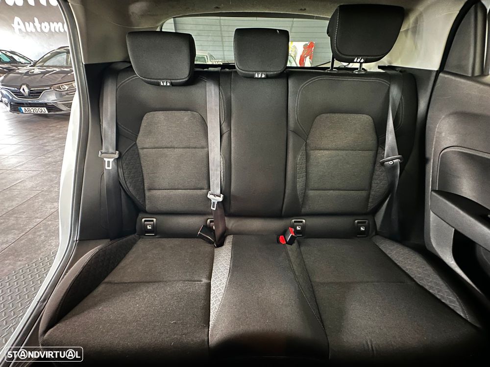 Renault Clio 1.0 TCe Intens - 26