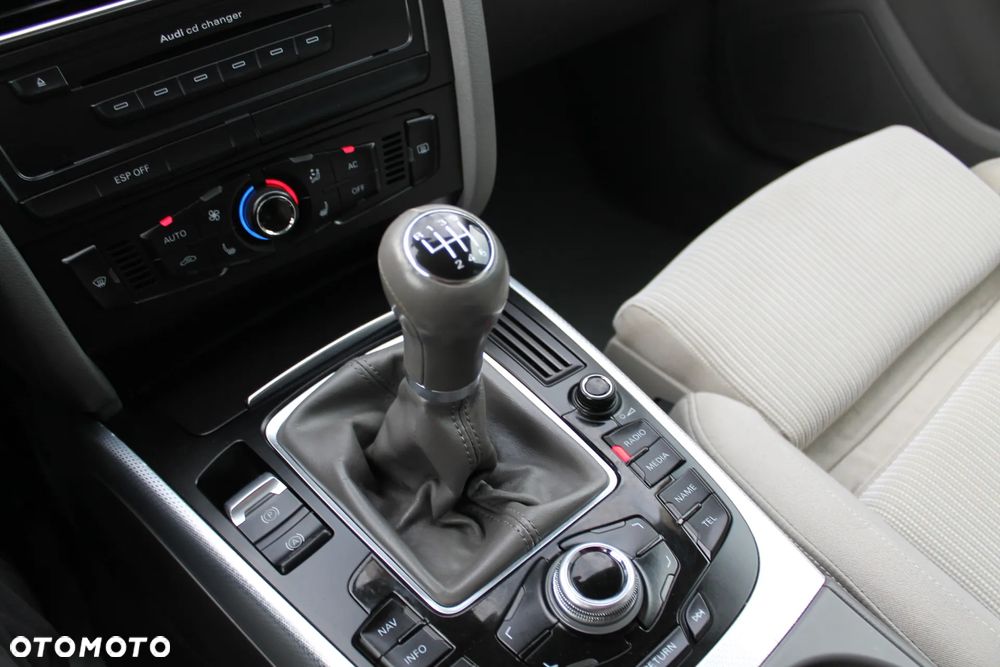 Audi A4 Avant 2.0 TDI Quattro - 34