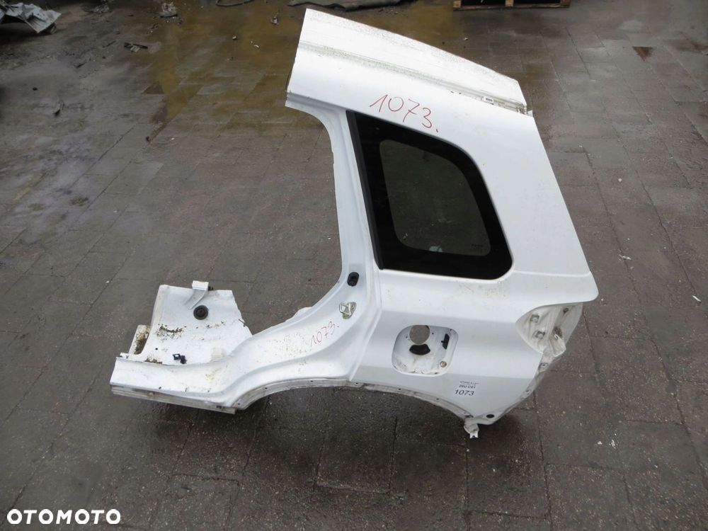 SUZUKI VITARA III BŁOTNIK LEWY TYŁ TYLNY 26U 14- - 1