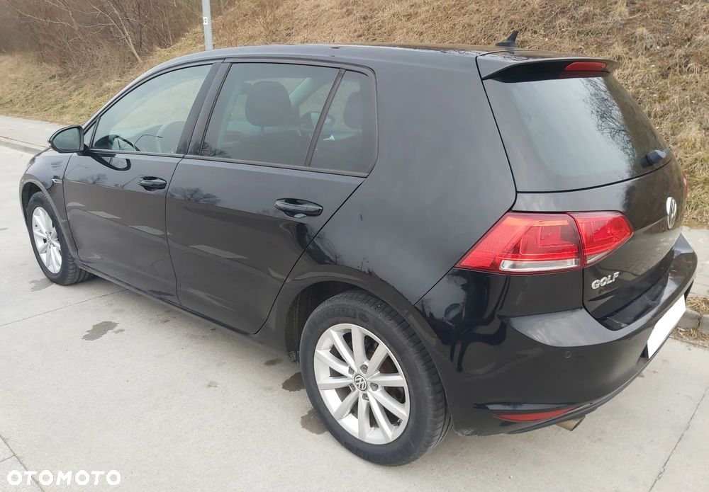 Volkswagen Golf 1.6 TDI BlueMotion Technology Lounge - 4