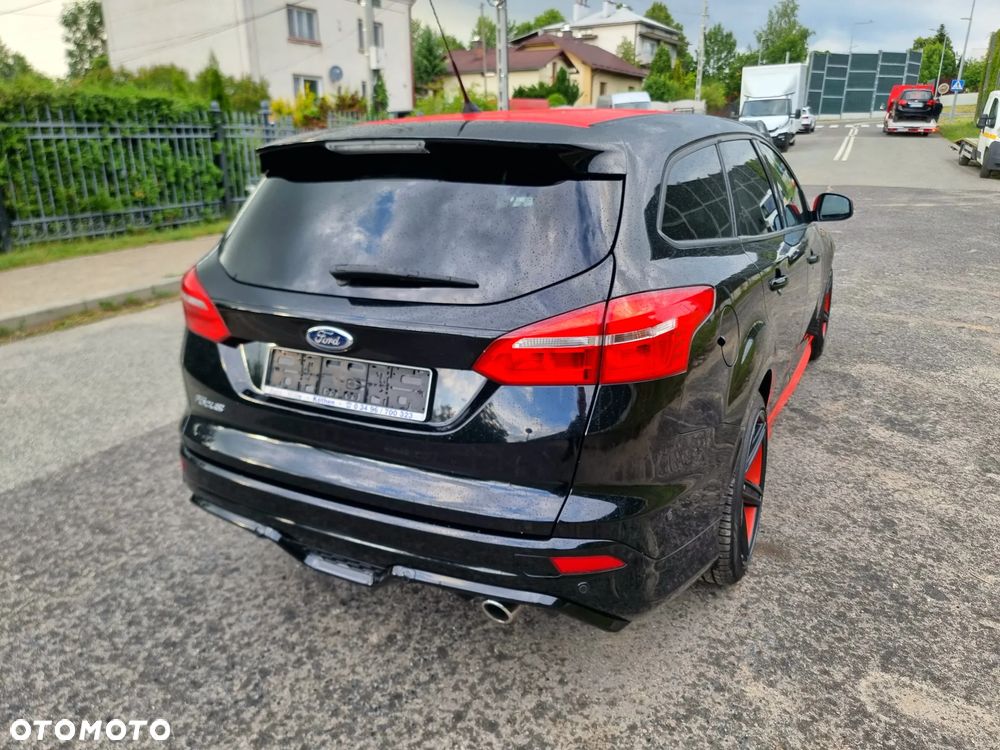 Ford Focus - 6