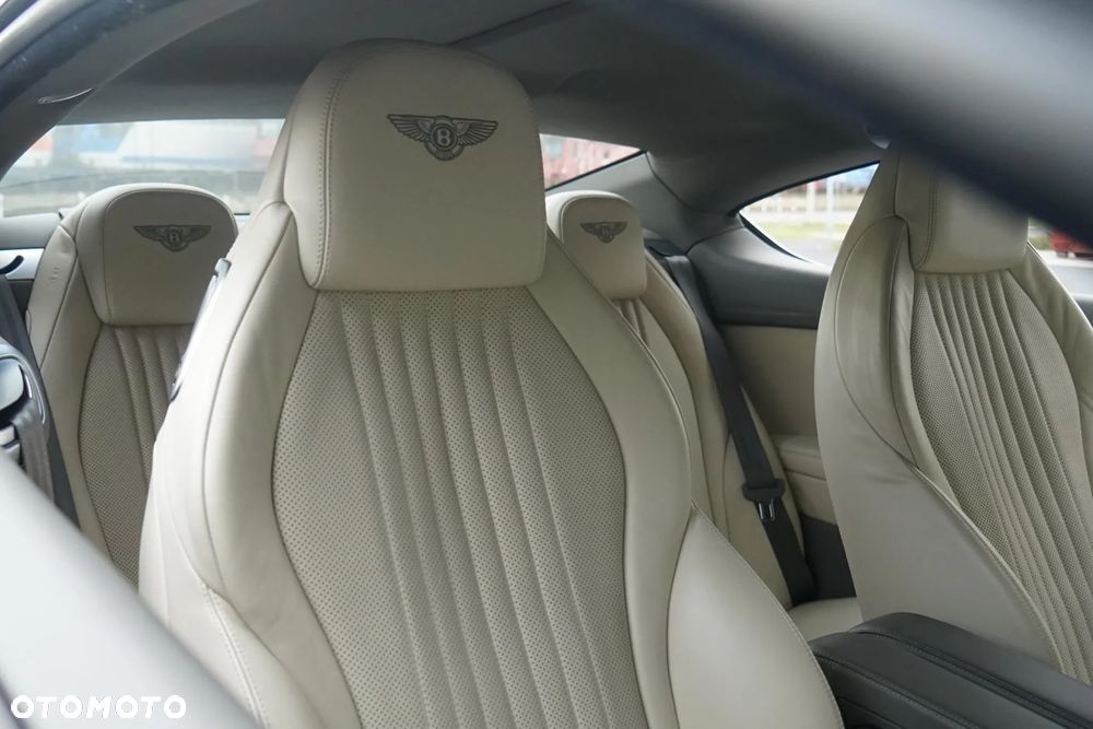 Bentley Continental GT W12 - 14