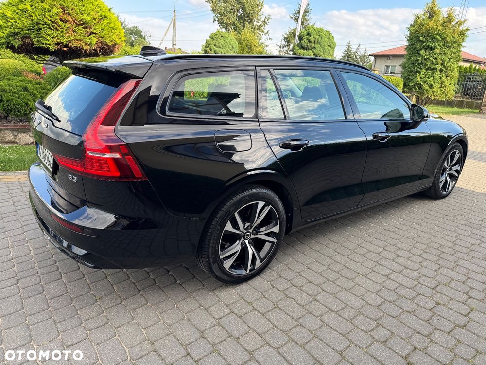 Volvo V60 B3 B Plus Dark - 9