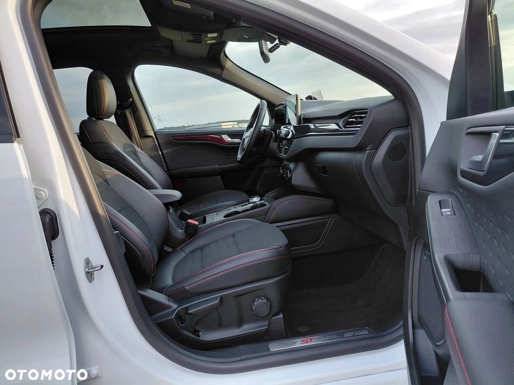 Ford Kuga 2.0 EcoBlue AWD ST-Line X - 14