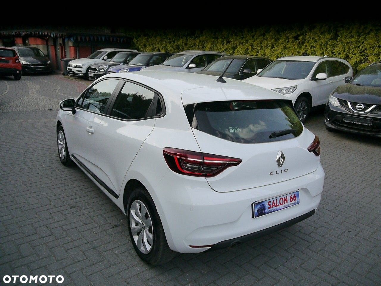 Renault Clio BLUE dCi 85 EXPERIENCE - 6