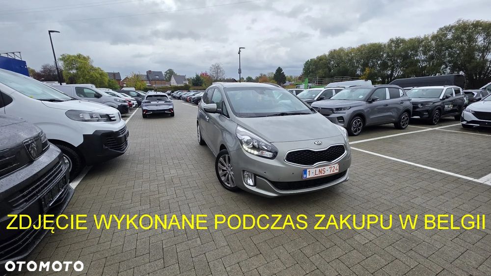 Kia Carens 1.7 CRDi XL 7os - 3