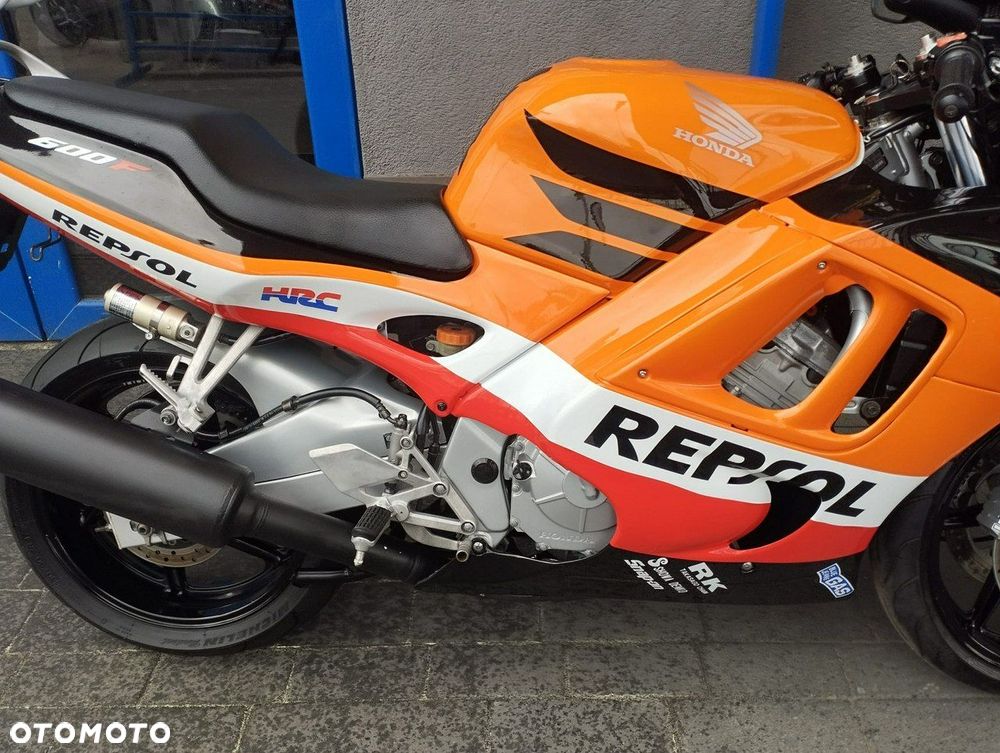 Honda CBR - 13