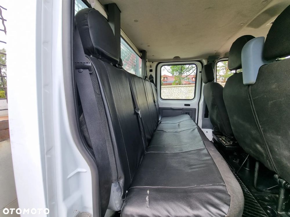 Ford Transit - 21