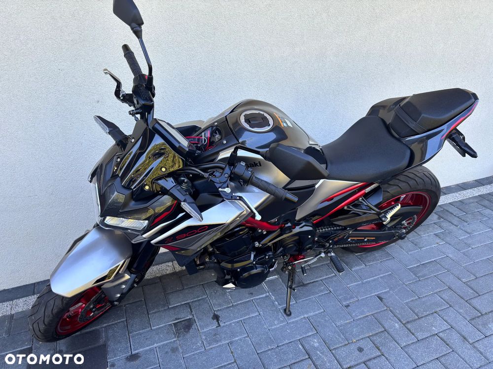 Kawasaki Z 900 - 3