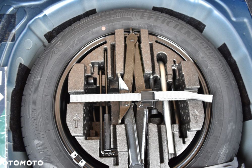 Skoda Kamiq 1.0 TSI Selection DSG - 36