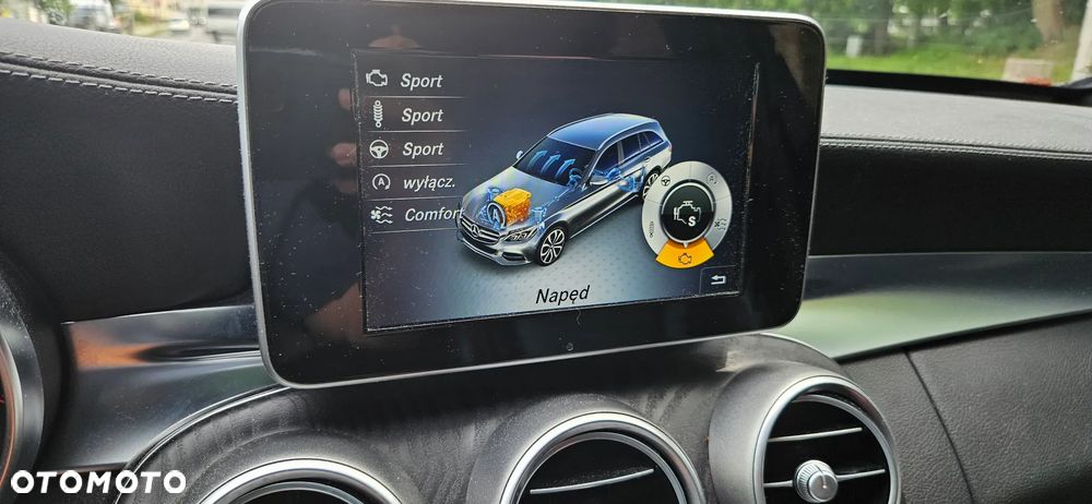 Mercedes-Benz Klasa C 250 7G-TRONIC - 15
