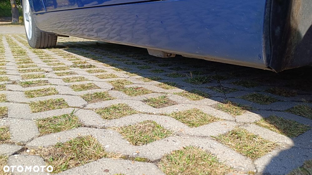 BMW Seria 3 320td - 28