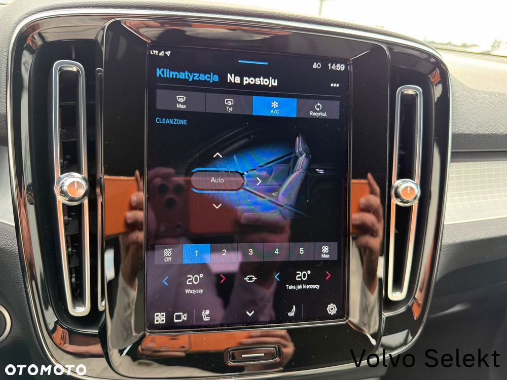 Volvo XC 40 - 21
