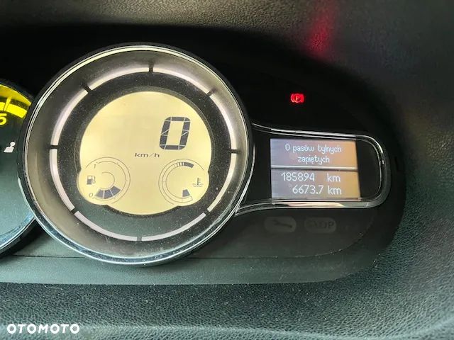 Renault Megane - 8