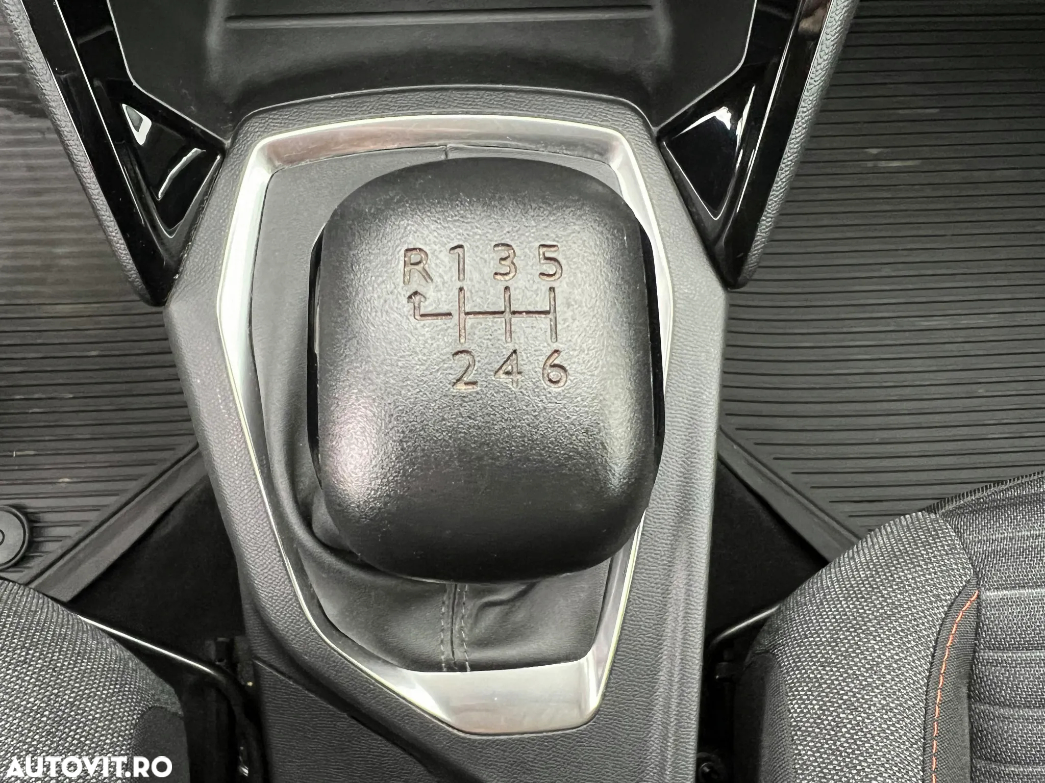 Peugeot 208 1.5 BlueHDi STT Allure Pack - 19