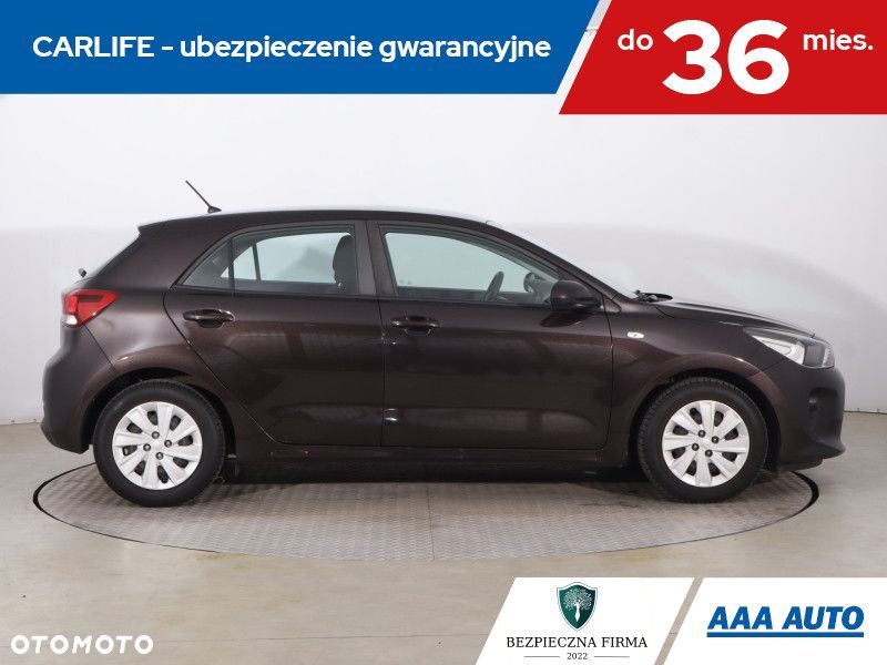 Kia Rio - 8