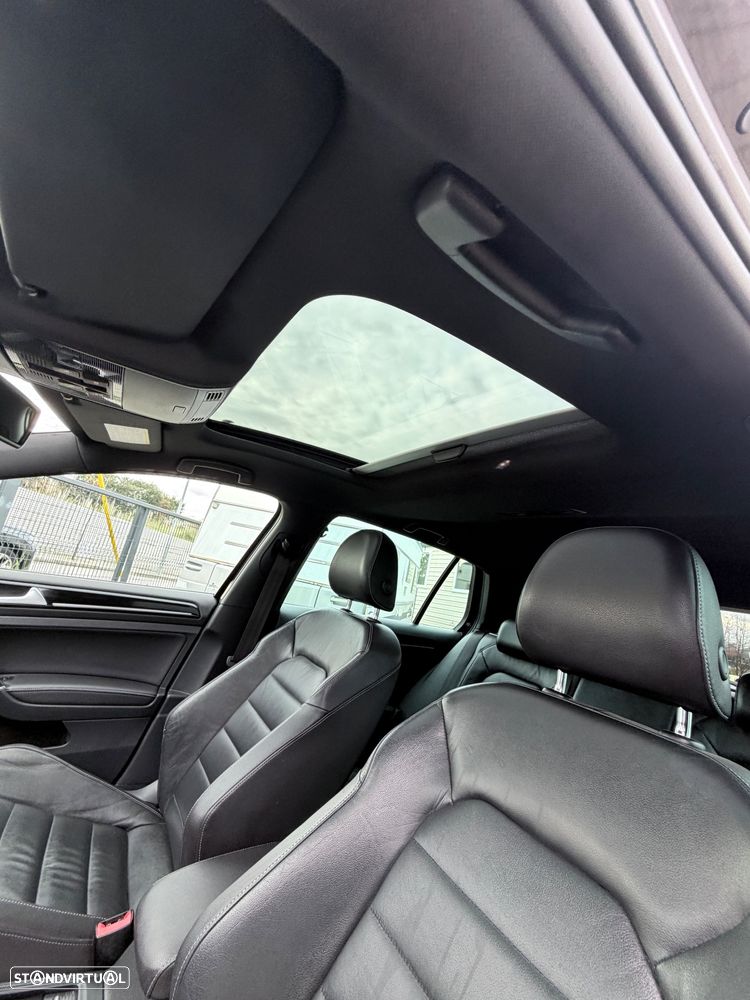 VW Golf 2.0 TDi GTD Pack DSG - 27