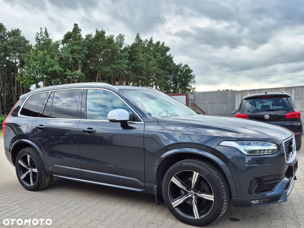 Volvo XC 90 D5 AWD Geartronic RDesign - 10