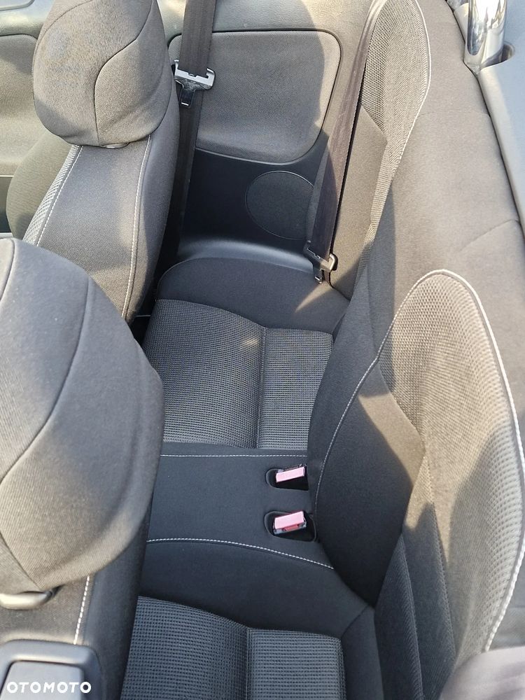 Peugeot 207 CC - 17