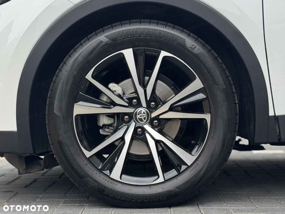 Toyota C-HR - 14