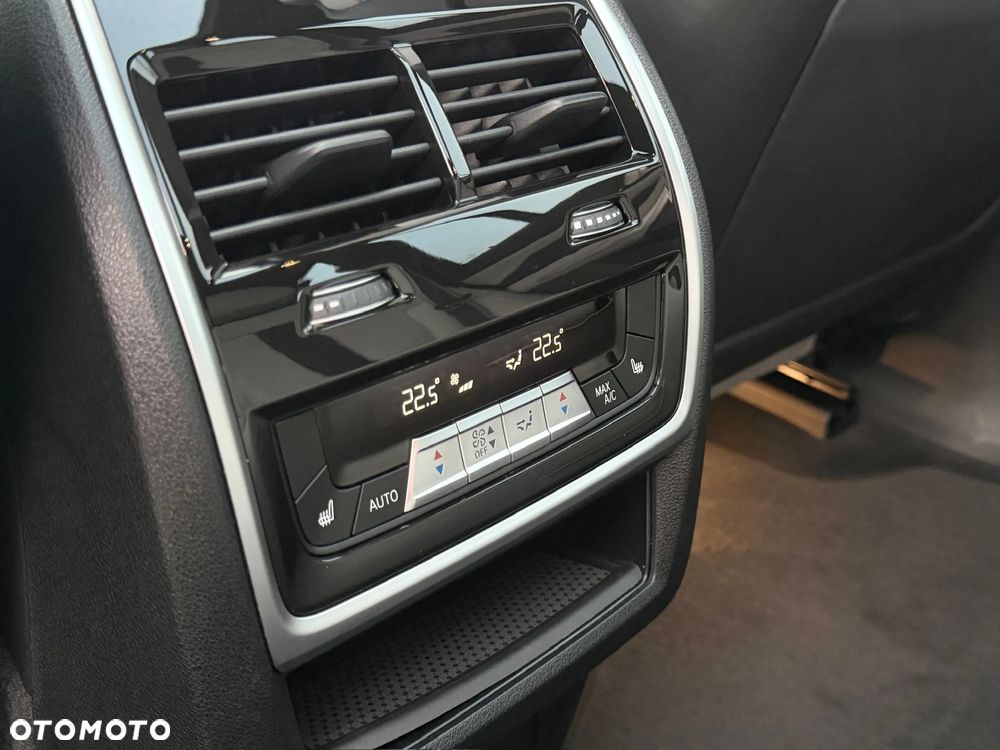 BMW X5 M Competition - 25