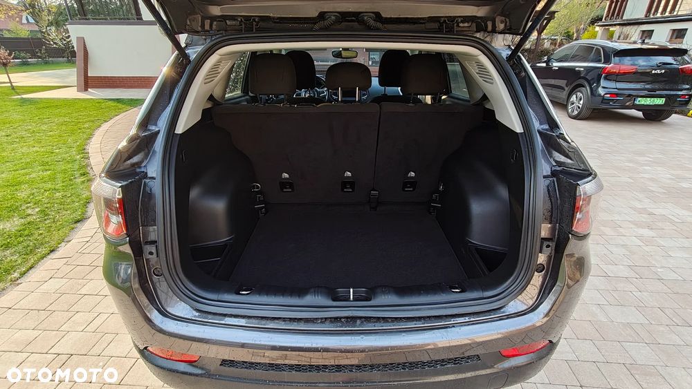 Jeep Compass - 15