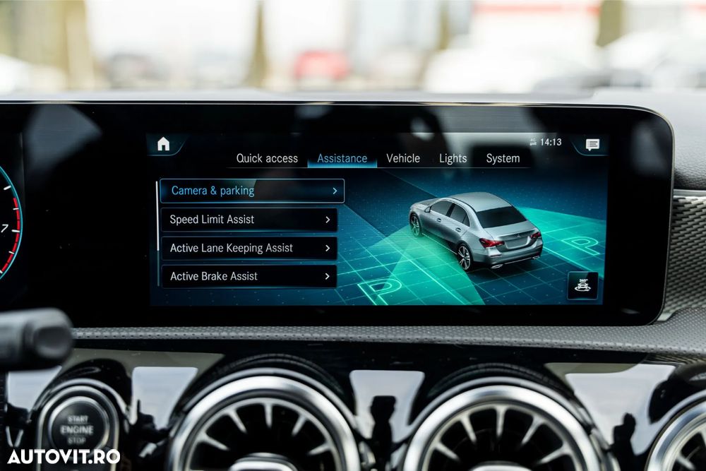 Mercedes-Benz A 180 7G-DCT Progressive Advanced - 23