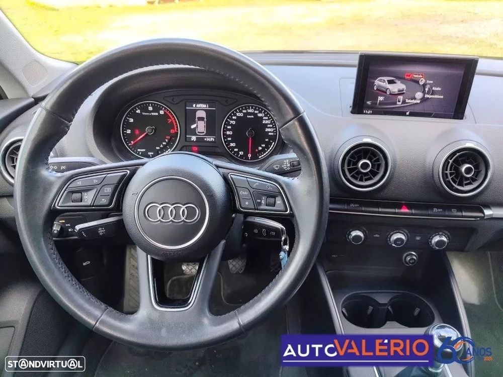 Audi A3 Sportback 30 TFSI - 11